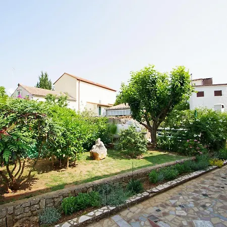 Drago, Appartamento *