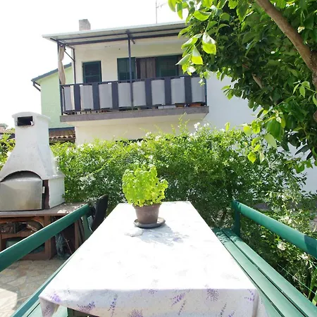 Apartment Drago, Vinkuran